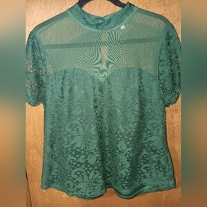 Lily White Emerald Lace Blouse